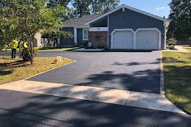 Best Custom Driveway Design  in Encinal, TX